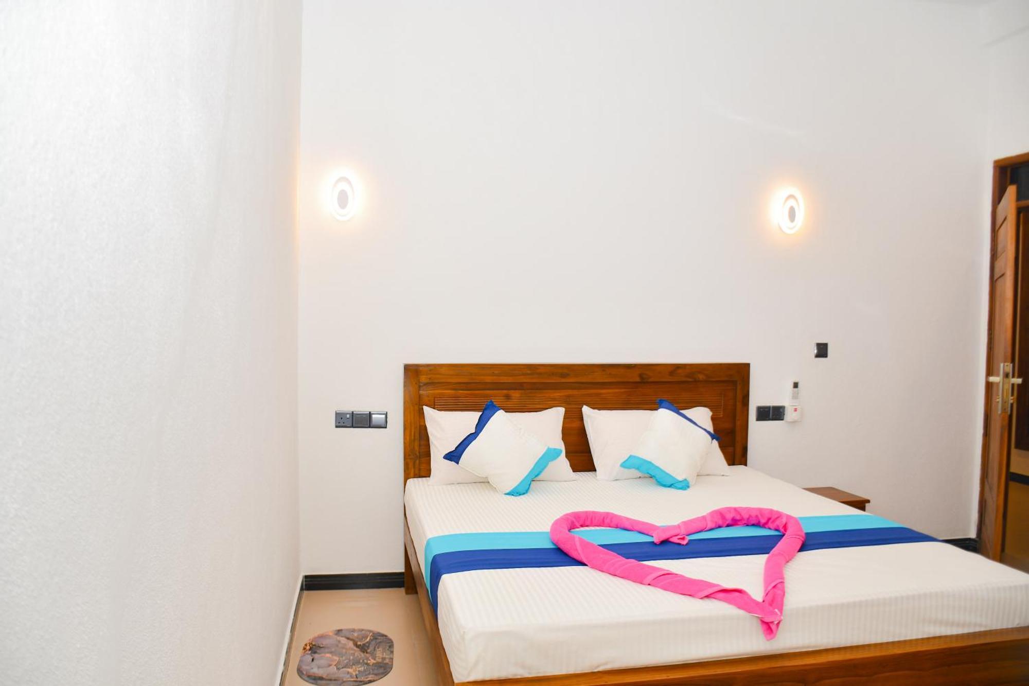Ocean Grace Bed & Breakfast Arugam Kudah Eksteriør bilde
